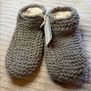 Lemon Handcrafted Knit Slippers - Gray and Cream